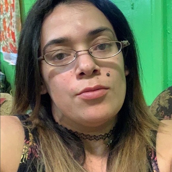 Meet your Posher, Maria - Picture 1 of 1